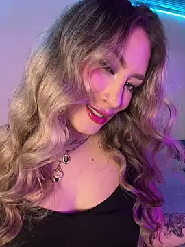 Lally Valencia   online show from November 2025 06:06:01 AM