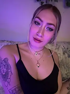 Lally Valencia   online show from February 2025 04:35:02 AM