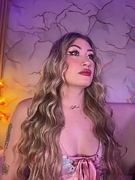 Lally Valencia   online show from March 2026 07:52:02 AM