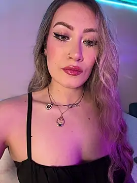 Lally Valencia   online show from October 2025 03:41:01 AM