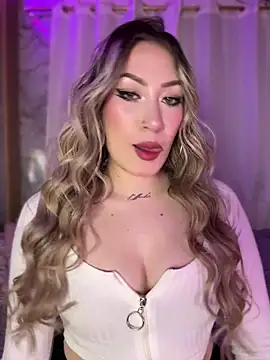 Lally Valencia   online show from May 2026 07:12:02 AM