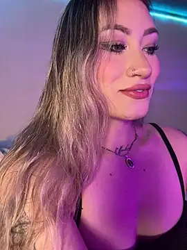 Lally Valencia   online show from October 2025 03:06:01 AM