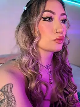 Lally Valencia   online show from September 2025 07:42:01 AM