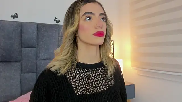 Violetta Ficher online show from April 2026 02:18:02 AM