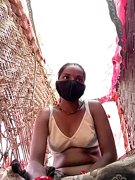 Snapshot of Cut_anjna chatting on February 2025 04:36:02 AM Cut anjna online show from February 2025 04:36:02 AM