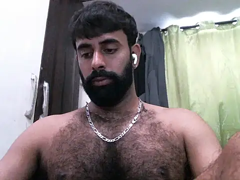 Snapshot of indianhairybull chatting on September 2025 04:55:01 AM indianhairybull online show from September 2025 04:55:01 AM