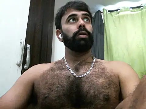 Snapshot of indianhairybull chatting on September 2025 05:13:01 AM indianhairybull online show from September 2025 05:13:01 AM