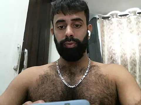 Snapshot of indianhairybull chatting on February 2026 04:43:01 AM indianhairybull online show from February 2026 04:43:01 AM