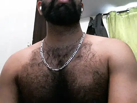 Snapshot of indianhairybull chatting on September 2025 05:01:01 AM indianhairybull online show from September 2025 05:01:01 AM