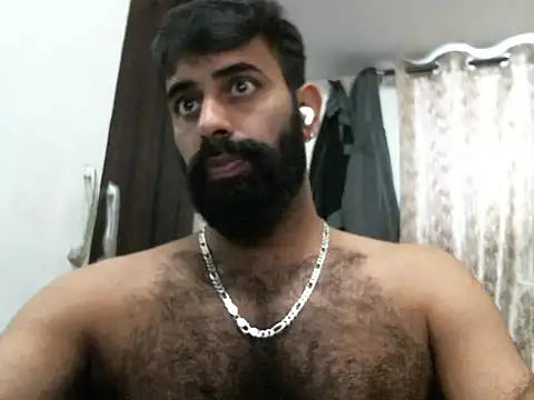 Snapshot of indianhairybull chatting on January 2026 04:38:02 AM indianhairybull online show from January 2026 04:38:02 AM