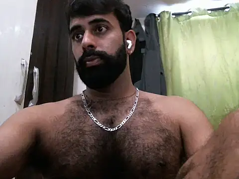 Snapshot of indianhairybull chatting on October 2025 04:47:02 AM indianhairybull online show from October 2025 04:47:02 AM