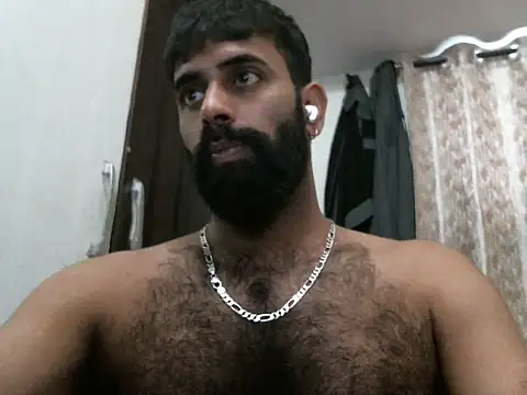 Snapshot of indianhairybull chatting on January 2026 05:03:01 AM indianhairybull online show from January 2026 05:03:01 AM