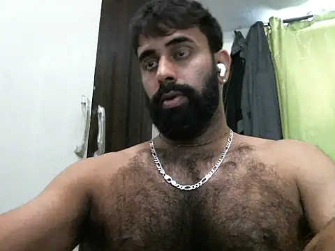 Snapshot of indianhairybull chatting on September 2025 04:51:01 AM indianhairybull online show from September 2025 04:51:01 AM