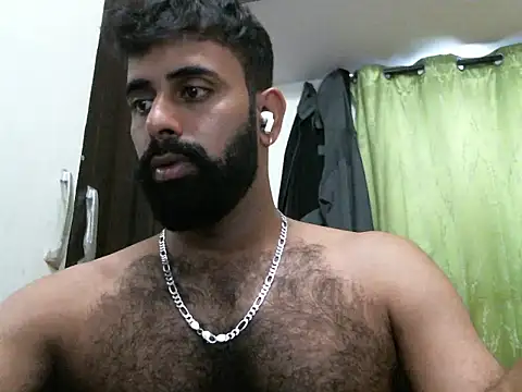 Snapshot of indianhairybull chatting on October 2025 06:12:02 AM indianhairybull online show from October 2025 06:12:02 AM