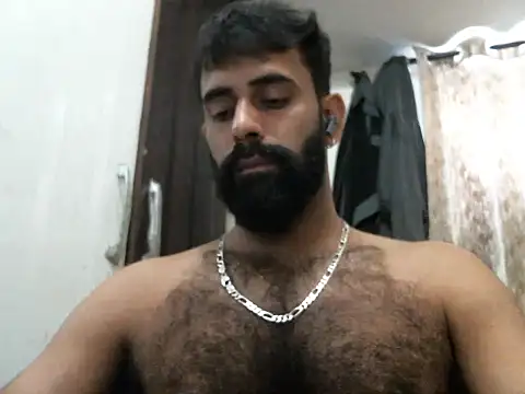 Snapshot of indianhairybull chatting on February 2026 04:36:01 AM indianhairybull online show from February 2026 04:36:01 AM