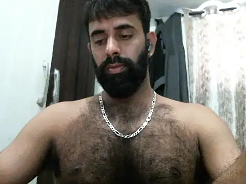 Snapshot of indianhairybull chatting on March 2026 05:08:02 AM indianhairybull online show from March 2026 05:08:02 AM