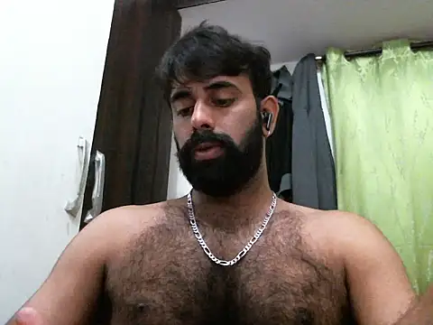 Snapshot of indianhairybull chatting on February 2025 12:41:02 AM indianhairybull online show from February 2025 12:41:02 AM