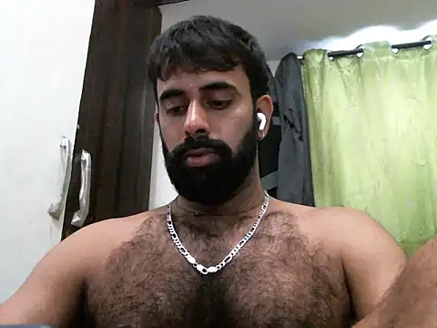 Snapshot of indianhairybull chatting on October 2025 05:34:02 AM indianhairybull online show from October 2025 05:34:02 AM
