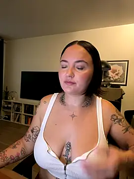 Snapshot of Orgasmille chatting on September 2025 06:53:01 AM Orgasmille online show from September 2025 06:53:01 AM