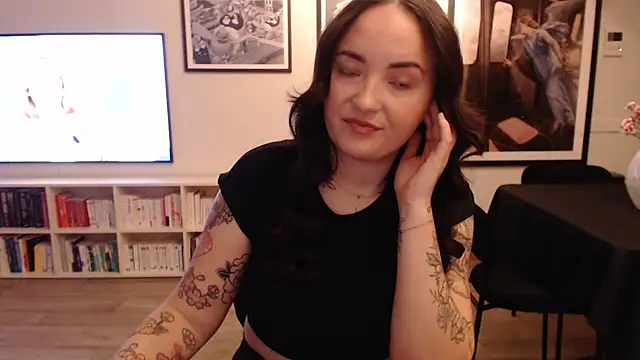 Snapshot of Orgasmille chatting on February 2025 08:38:01 AM Orgasmille online show from February 2025 08:38:01 AM