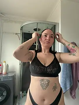 Orgasmille online show from April 2026 07:14:01 AM