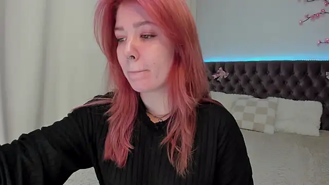 Snapshot of Ella_Mayers chatting on September 2025 05:36:01 AM Ella Mayers online show from September 2025 05:36:01 AM