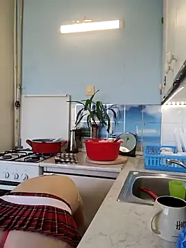 Snapshot of Mia_RainX chatting on January 2025 01:34:01 PM Mia RainX online show from January 2025 01:34:01 PM