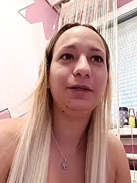 Mia RainX online show from May 2026 02:23:01 PM