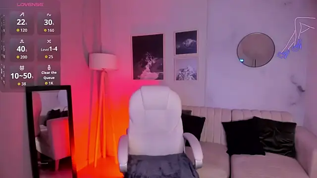 Dafne 00 online show from September 2025 12:38:02 PM