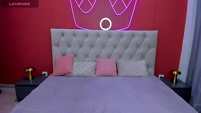 Snapshot of TessaAdorable chatting on March 2025 01:20:02 AM TessaAdorable online show from March 2025 01:20:02 AM