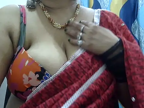Snapshot of YOUR_RAHI48 chatting on September 2025 05:39:02 AM YOUR RAHI48 online show from September 2025 05:39:02 AM
