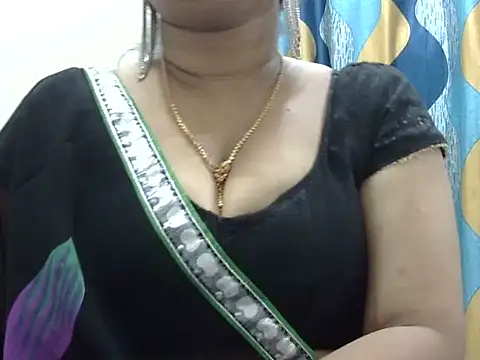 Snapshot of YOUR_RAHI48 chatting on September 2025 04:44:01 AM YOUR RAHI48 online show from September 2025 04:44:01 AM