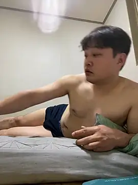 Snapshot of offwhite777 chatting on February 2025 05:31:01 PM offwhite777 online show from February 2025 05:31:01 PM