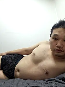 offwhite777 online show from December 2025 03:13:02 PM