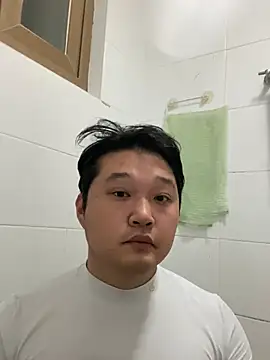 Snapshot of offwhite777 chatting on February 2025 10:42:02 AM offwhite777 online show from February 2025 10:42:02 AM