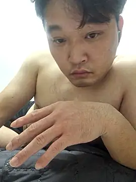 Snapshot of offwhite777 chatting on October 2025 10:56:01 AM offwhite777 online show from October 2025 10:56:01 AM