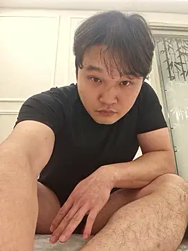 offwhite777 online show from January 2026 02:02:01 PM