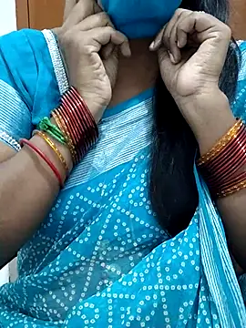 Snapshot of Tamil_Meera12 chatting on March 2025 05:23:02 PM Tamil Meera12 online show from March 2025 05:23:02 PM