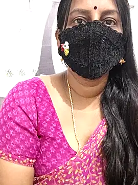 Snapshot of Tamil_Meera12 chatting on May 2026 04:09:02 AM Tamil Meera12 online show from May 2026 04:09:02 AM