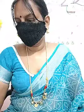 Snapshot of Tamil_Meera12 chatting on May 2026 05:24:01 AM Tamil Meera12 online show from May 2026 05:24:01 AM