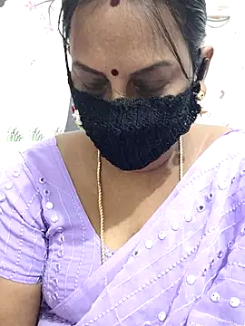 Snapshot of Tamil_Meera12 chatting on May 2026 12:00:01 PM Tamil Meera12 online show from May 2026 12:00:01 PM