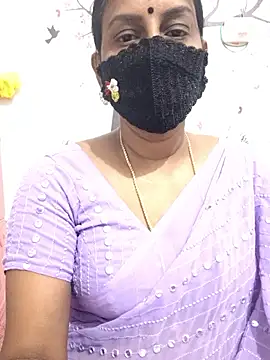 Snapshot of Tamil_Meera12 chatting on May 2026 05:38:01 PM Tamil Meera12 online show from May 2026 05:38:01 PM