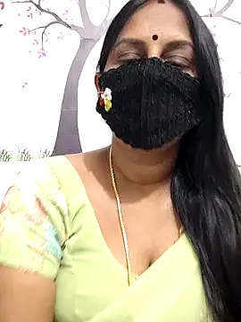 Snapshot of Tamil_Meera12 chatting on May 2026 04:54:01 PM Tamil Meera12 online show from May 2026 04:54:01 PM