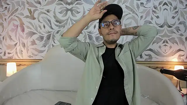 angel fetish  online show from March 2025 07:58:01 PM