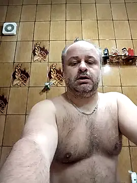 Snapshot of NAvoglia chatting on May 2026 02:42:01 PM NAvoglia online show from May 2026 02:42:01 PM
