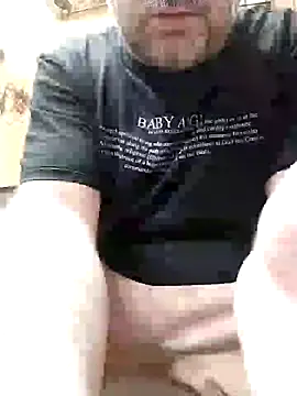 NAvoglia online show from November 2025 01:33:02 PM