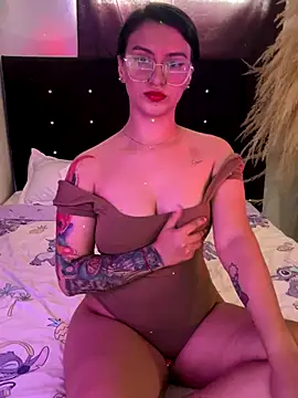 Snapshot of Emma_Giraldo chatting on September 2025 06:08:02 PM Emma Giraldo online show from September 2025 06:08:02 PM
