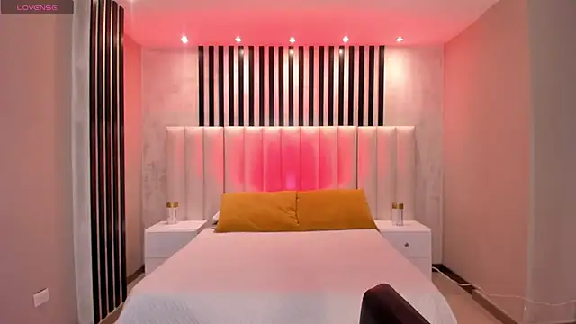 IsabellaKroft online show from March 2025 10:09:02 PM