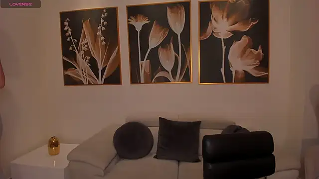 IsabellaKroft online show from February 2025 06:58:01 PM