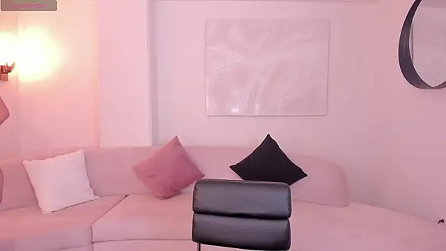 IsabellaKroft online show from February 2025 06:54:02 PM